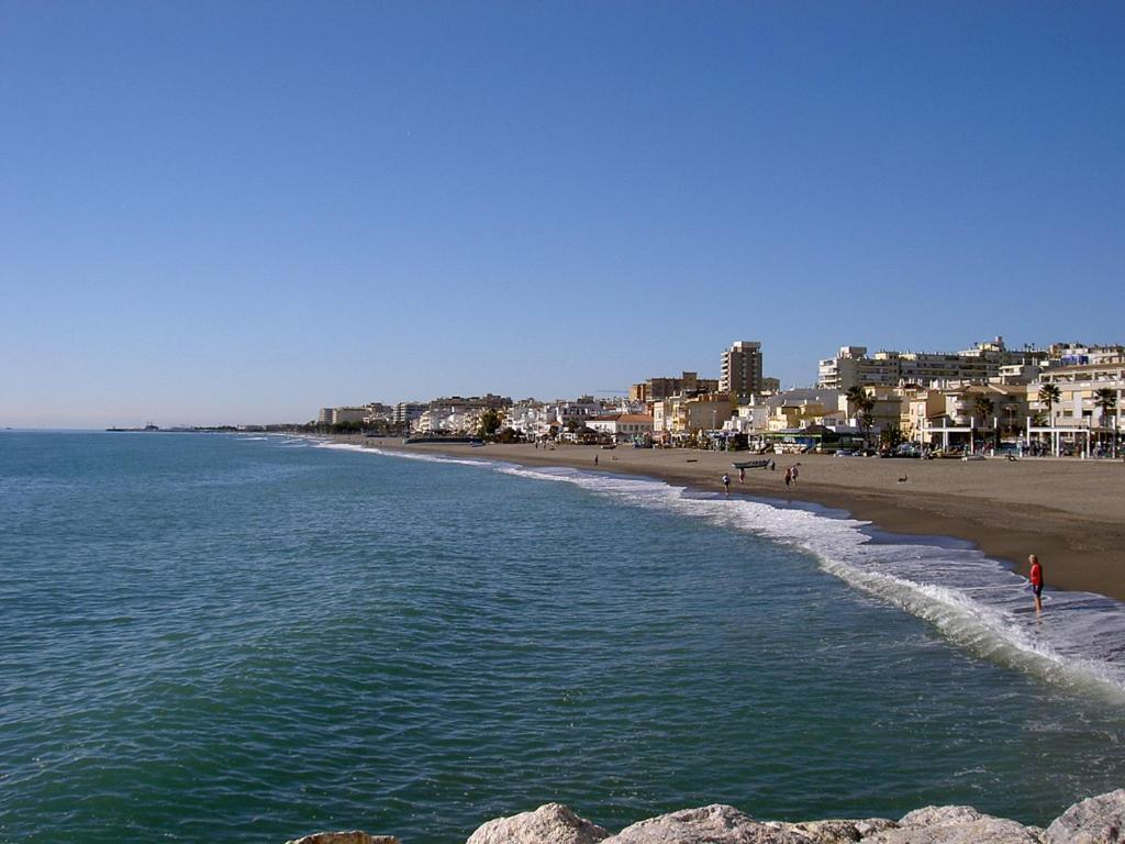 Luxury Carihuela Beach Torremolinos Exterior photo